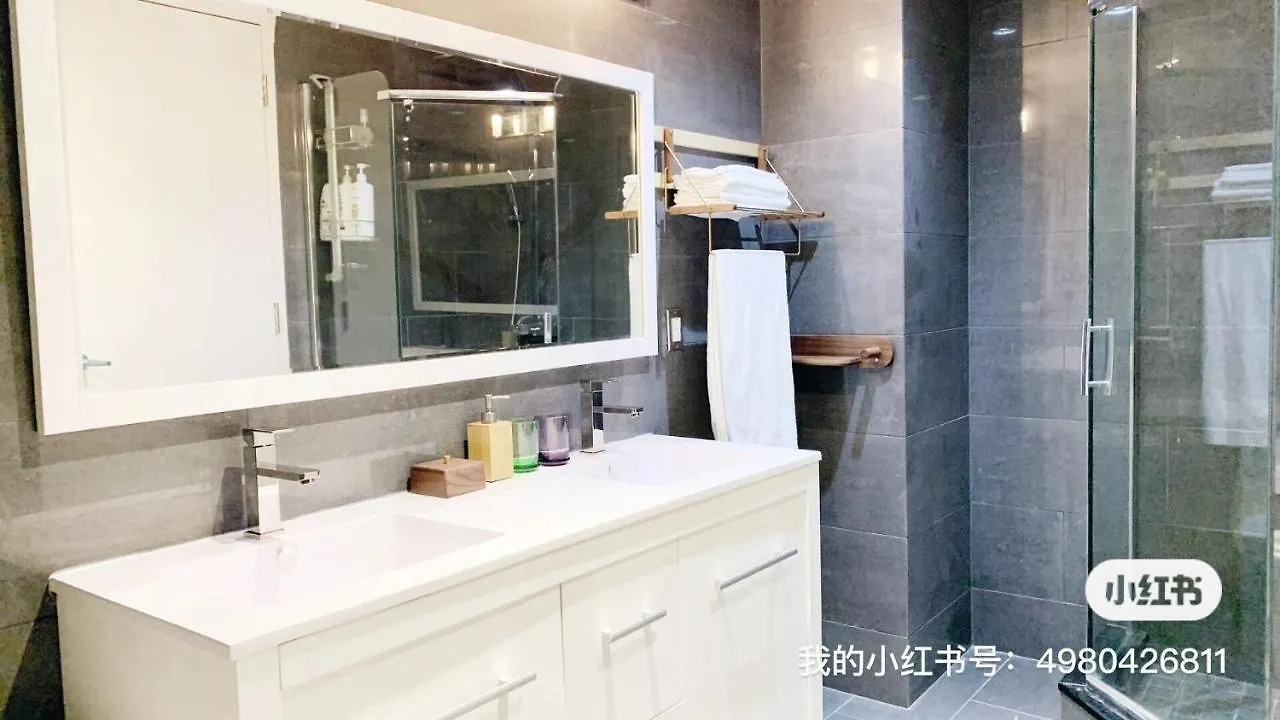 Apartment Luxury Condo In The Heart Of Village/Downtown Montreal Canada